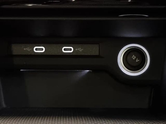 Volkswagen Touran 2.0 TDI DSG R-Line