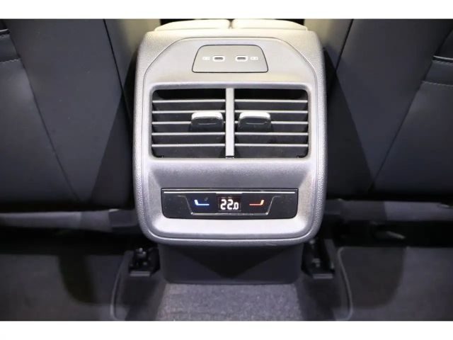 Volkswagen Passat 2.0 TDI R-Line Variant