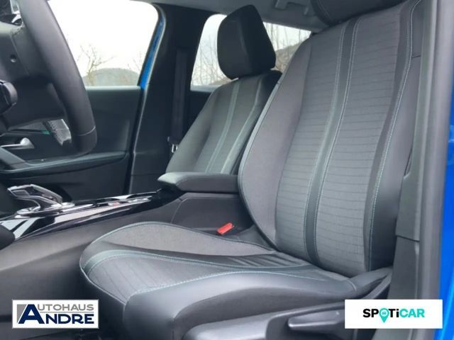 Peugeot 2008 (e-)Allure*Keyless*Sitzheizung