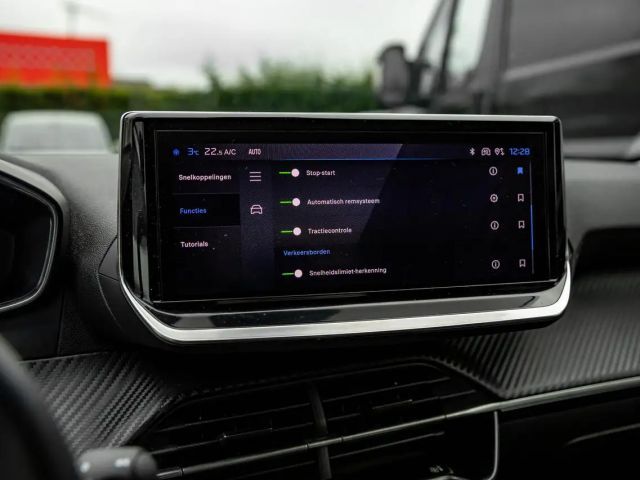 Peugeot 208 100pk MT6 | Camera | Navi. | Parkeers. v&a | Au...