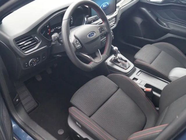 Ford Focus ST Line Wagon