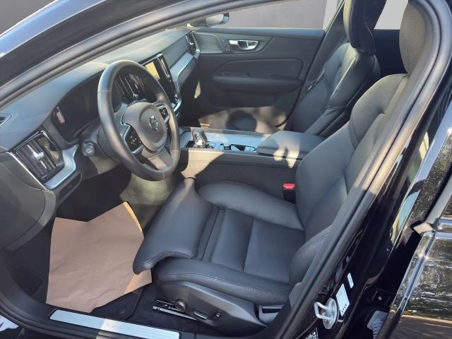 Volvo V60 Dark Hybrid Plus