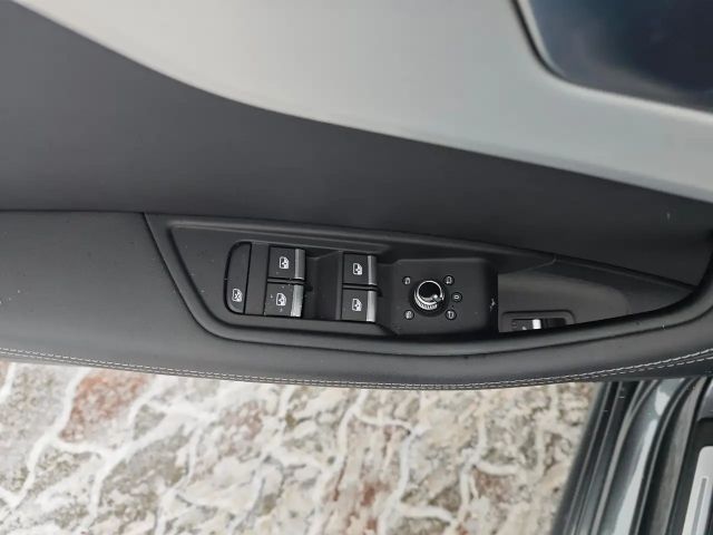 Audi A4 40 TDI Avant Quattro S-Line S-Tronic