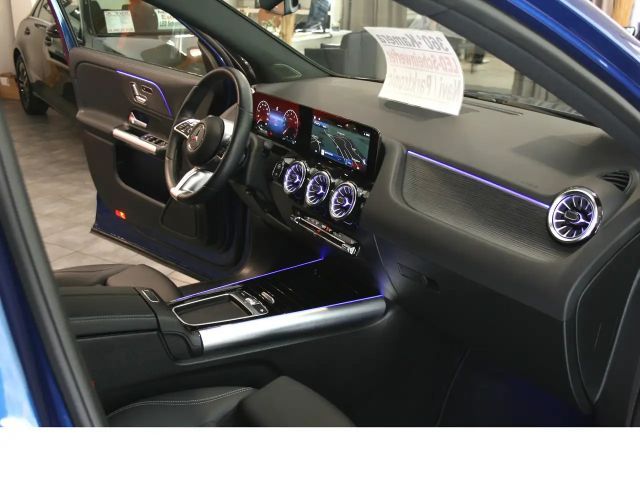 Mercedes-Benz GLA 200 Progr. Night*360°*Memory*MBUX*Distronic