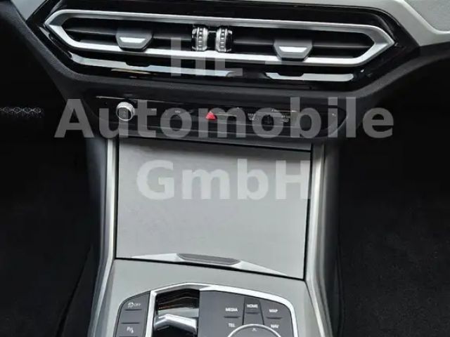 BMW 320 320d Sedan xDrive