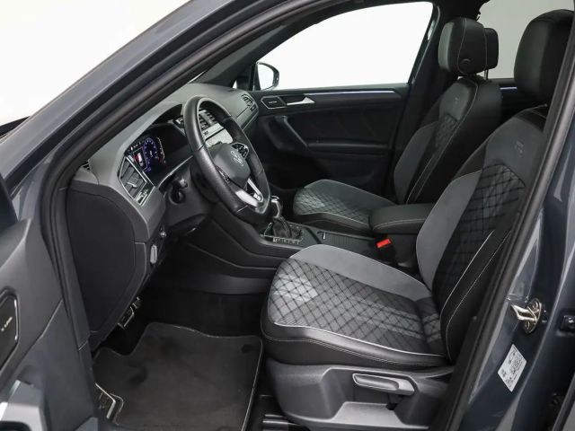 Volkswagen Tiguan 1.5 TSI DSG R-Line Style