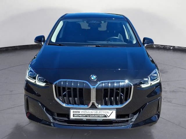 BMW 216 DCT