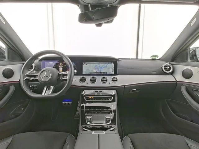 Mercedes-Benz E 220 AMG Line E 220 d Estate
