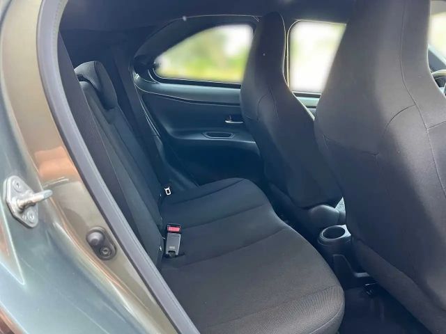 Toyota Aygo X 1.0 VVT-i Hatchback Pulse