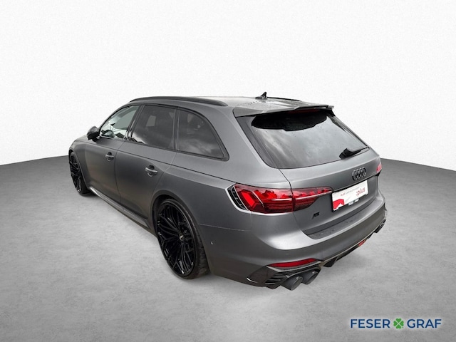 Audi RS4 Avant Quattro