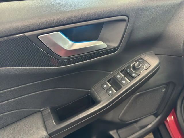 Ford Kuga Plug in Hybrid ST Line