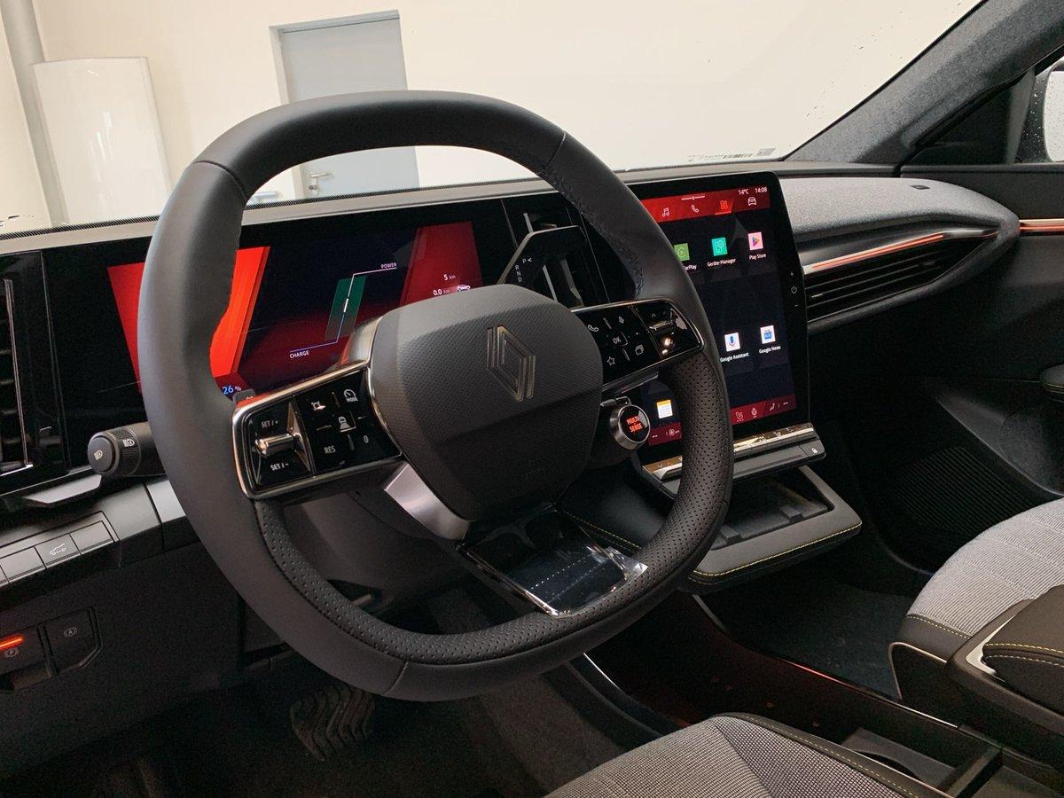 Renault Scenic E-Tech Techno