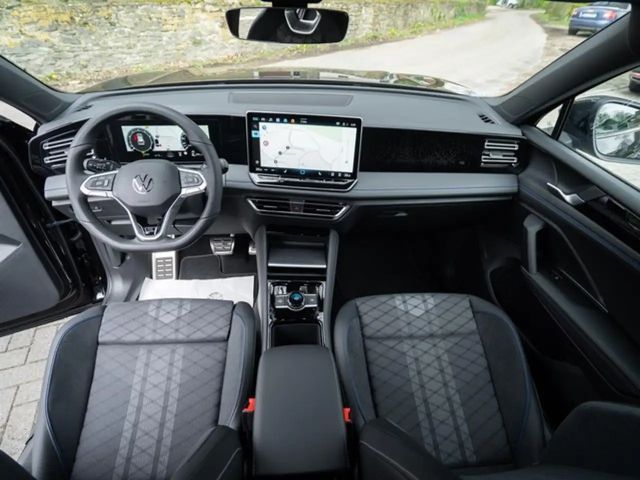 Volkswagen Tiguan DSG R-Line Style