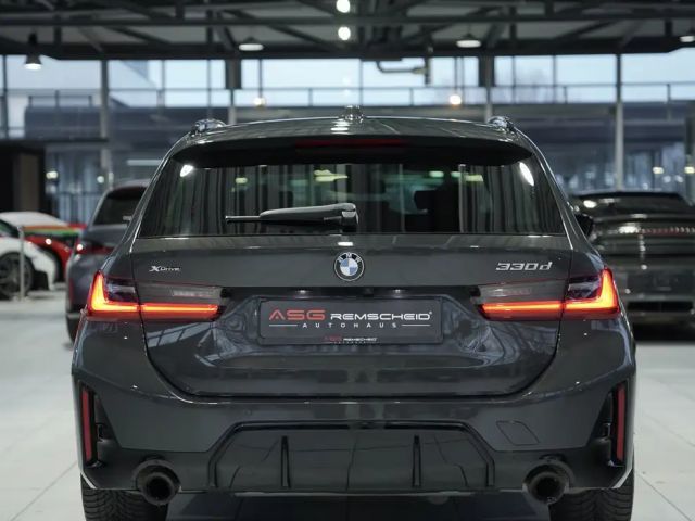 BMW 330 330d M-Sport Touring xDrive