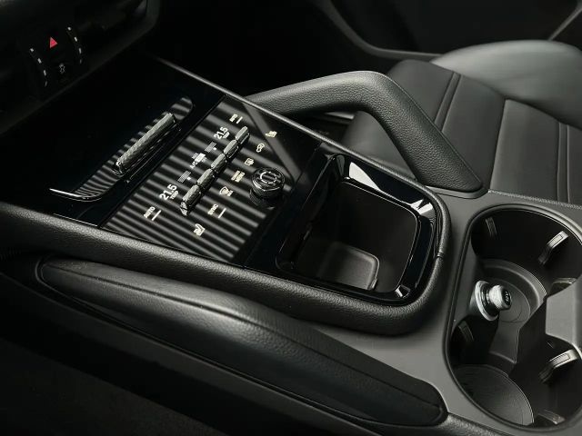 Porsche Cayenne Privacy, PASM, Privacy, 90l, Pano., 18-W