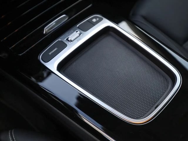 Mercedes-Benz A 200 Progressive