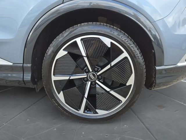 Audi Q4 e-tron S-Line