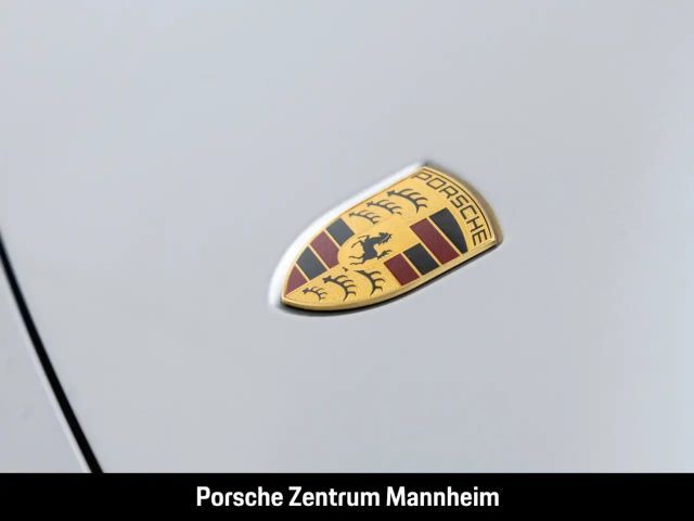 Porsche 992 4 Carrera Coupé GTS