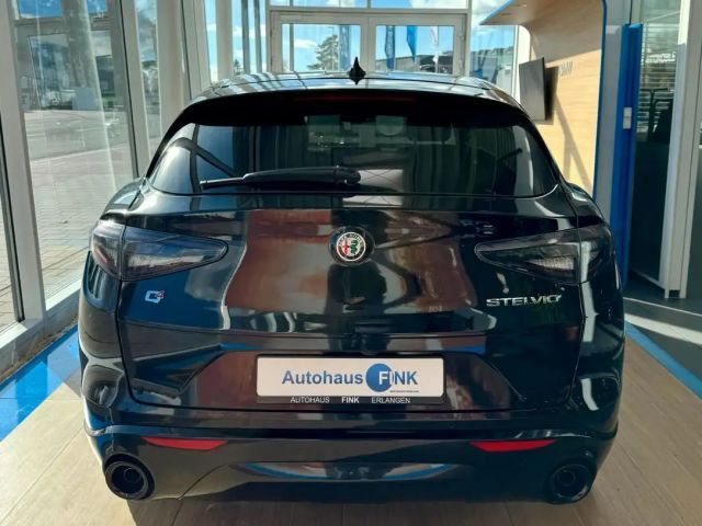 Alfa Romeo Stelvio Q4 Veloce