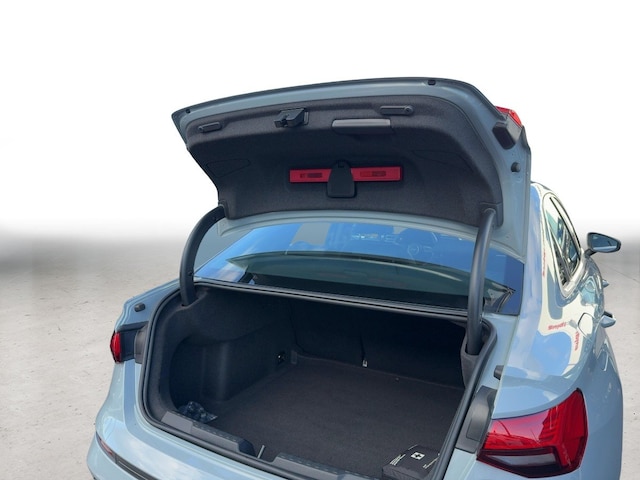 Audi A3 30 TFSI S-Tronic Sedan