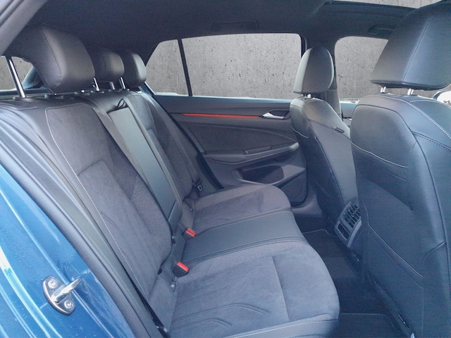 Volkswagen Golf Style