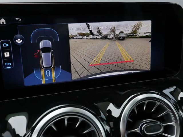 Mercedes-Benz GLA 200 AMG Line