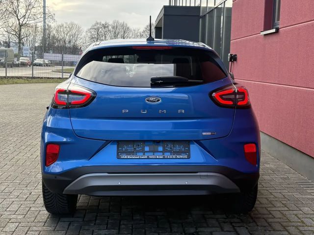 Ford Puma EcoBoost Titanium