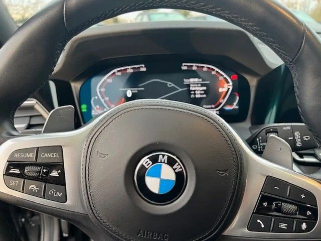 BMW 320 320d M-Sport Touring