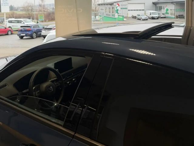 Honda Civic Advance e:HEV