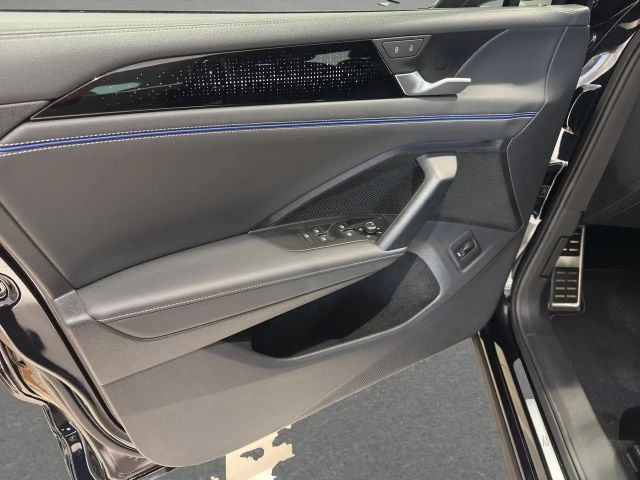 Volkswagen Tiguan 4Motion DSG R-Line