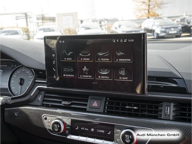 Audi S4 Avant Quattro