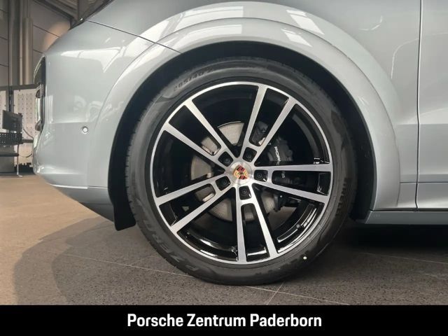Porsche Cayenne Sportabgasanlage Panorama LED-Matrix
