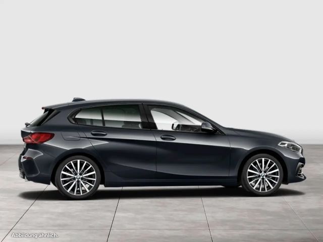 BMW 120 120i Sedan Sport Line