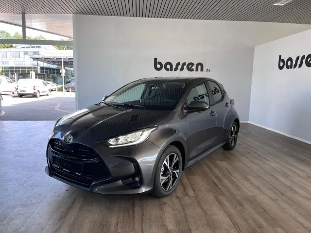 Toyota Yaris Hatchback Hybride VVT-i