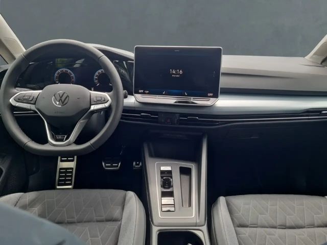 Volkswagen Golf 1.5 eTSI Golf VIII Variant