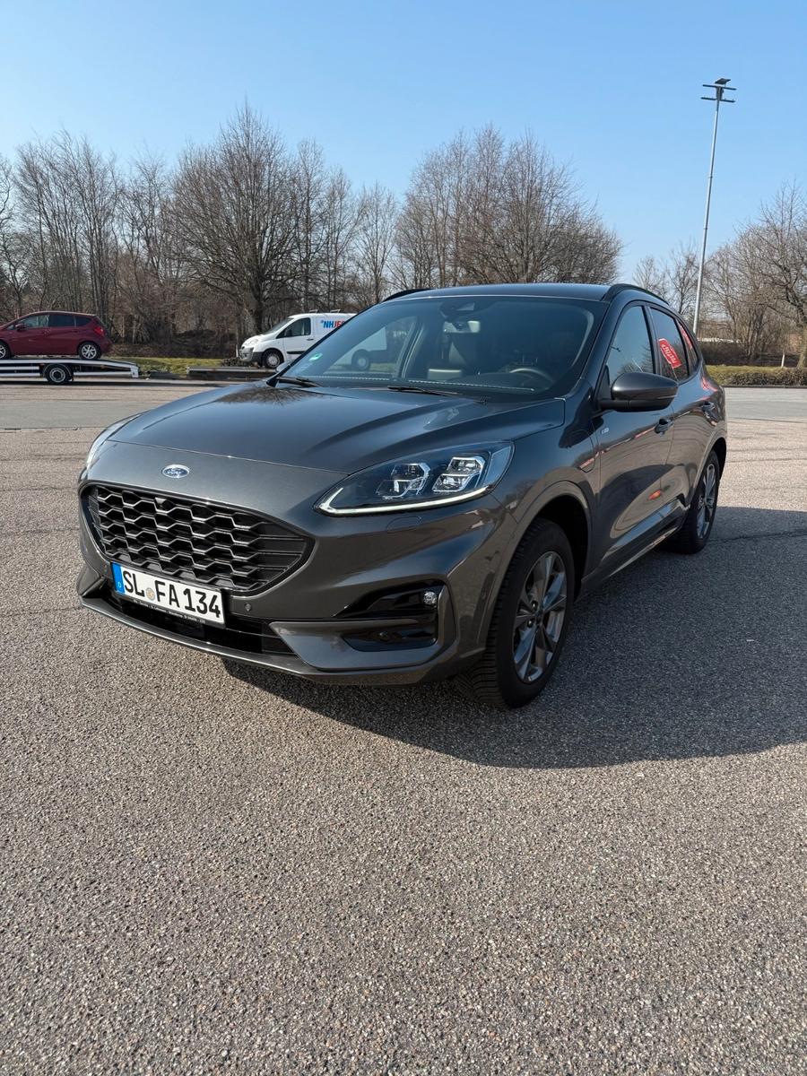 Ford Kuga Hybrid Plug in Hybrid ST Line X