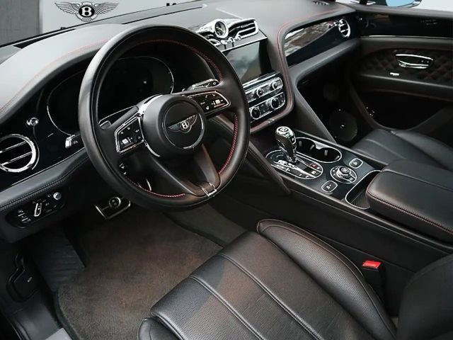 Bentley Bentayga V8