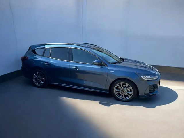 Ford Focus ST Line Wagon