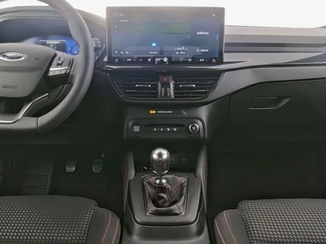 Ford Focus EcoBoost ST Line Wagon