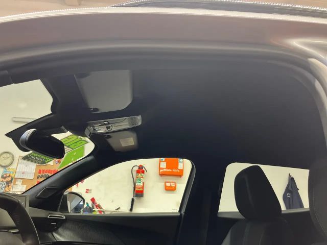 Peugeot 2008 Allure Pack PureTech