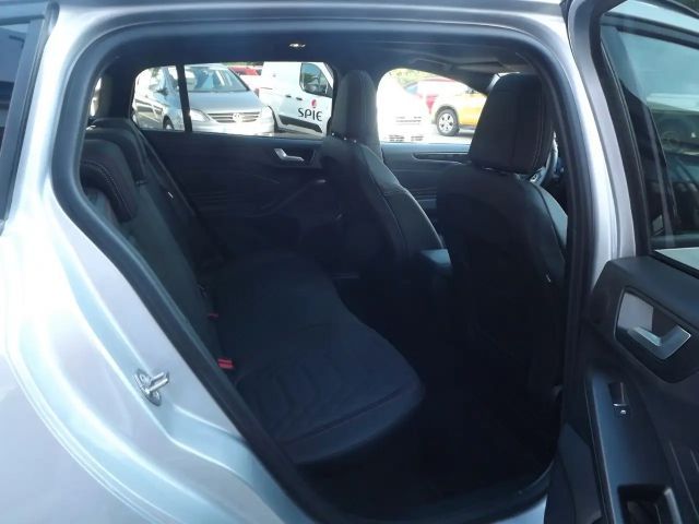 Ford Focus ST Line Wagon