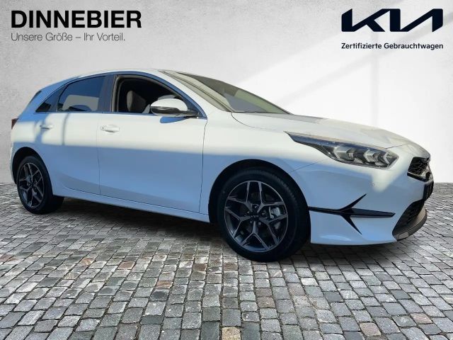 Kia Ceed CEED Ultimate Edition 1.5T LED+Kamera+Navi