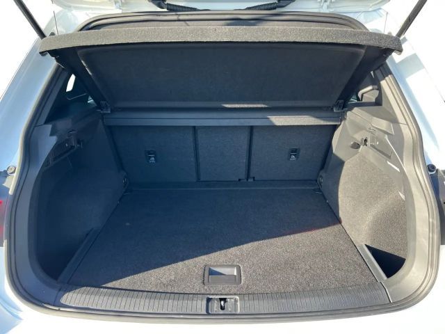 Volkswagen Tiguan DSG IQ.Drive R-Line