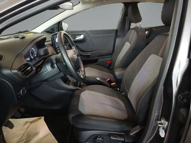 Ford Puma EcoBoost Titanium