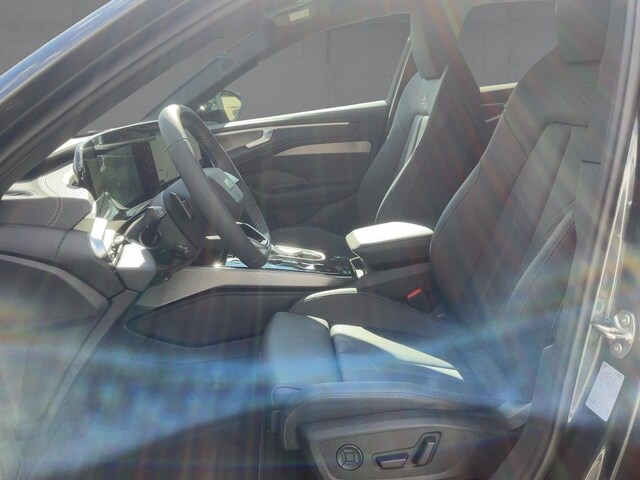 Audi A6 Avant Quattro S-Tronic