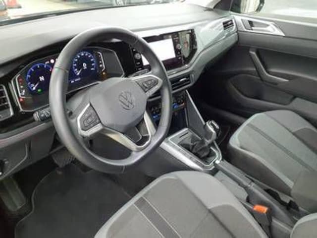 Volkswagen Polo 1.0 TSI DSG Style