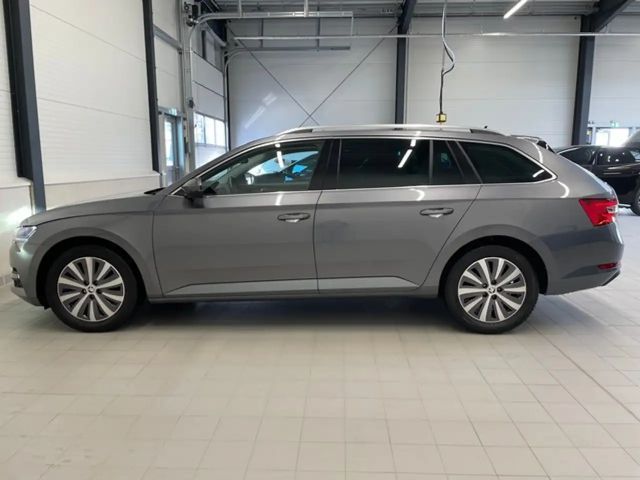 Skoda Superb 2.0 TDI Ambition Combi