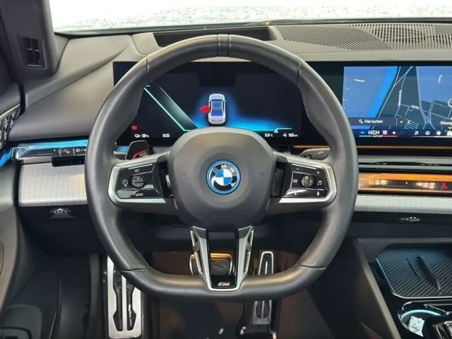 BMW i5 M-Sport Sedan eDrive40