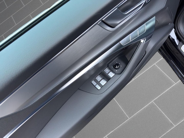 Audi S6 Avant Quattro