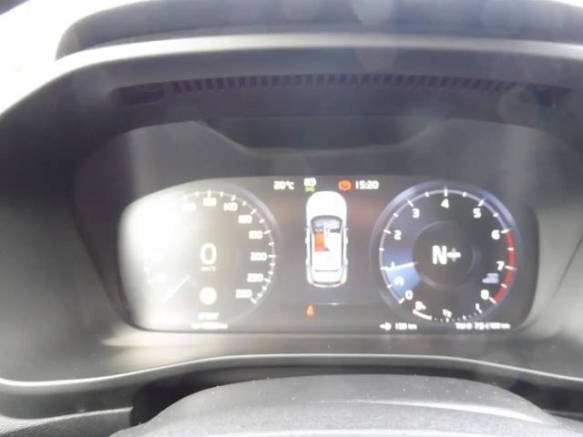 Volvo XC40 Momentum